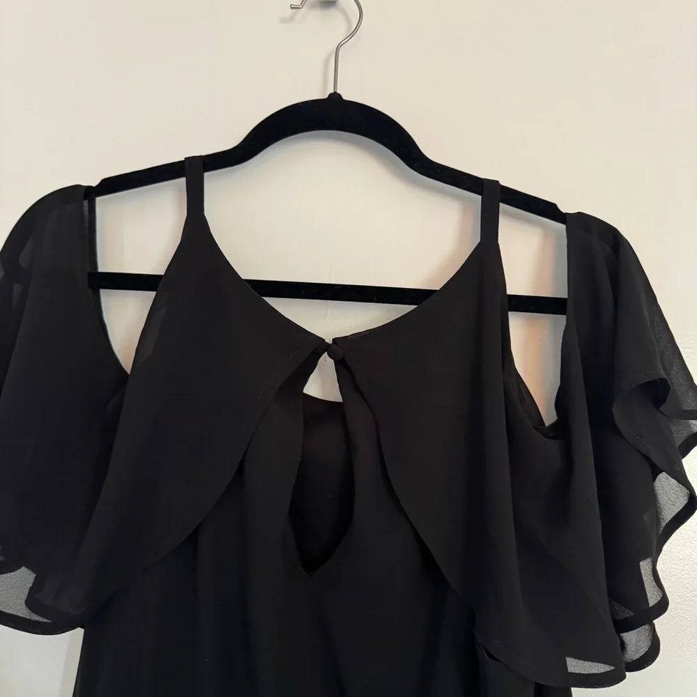 Torrid Black cold shoulder Dress size 2X - Picture 6 of 9